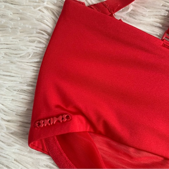 SKIMS No Show Molded Unlined Sheer Red Balconette Bra •NWT - Picture 5 of 6